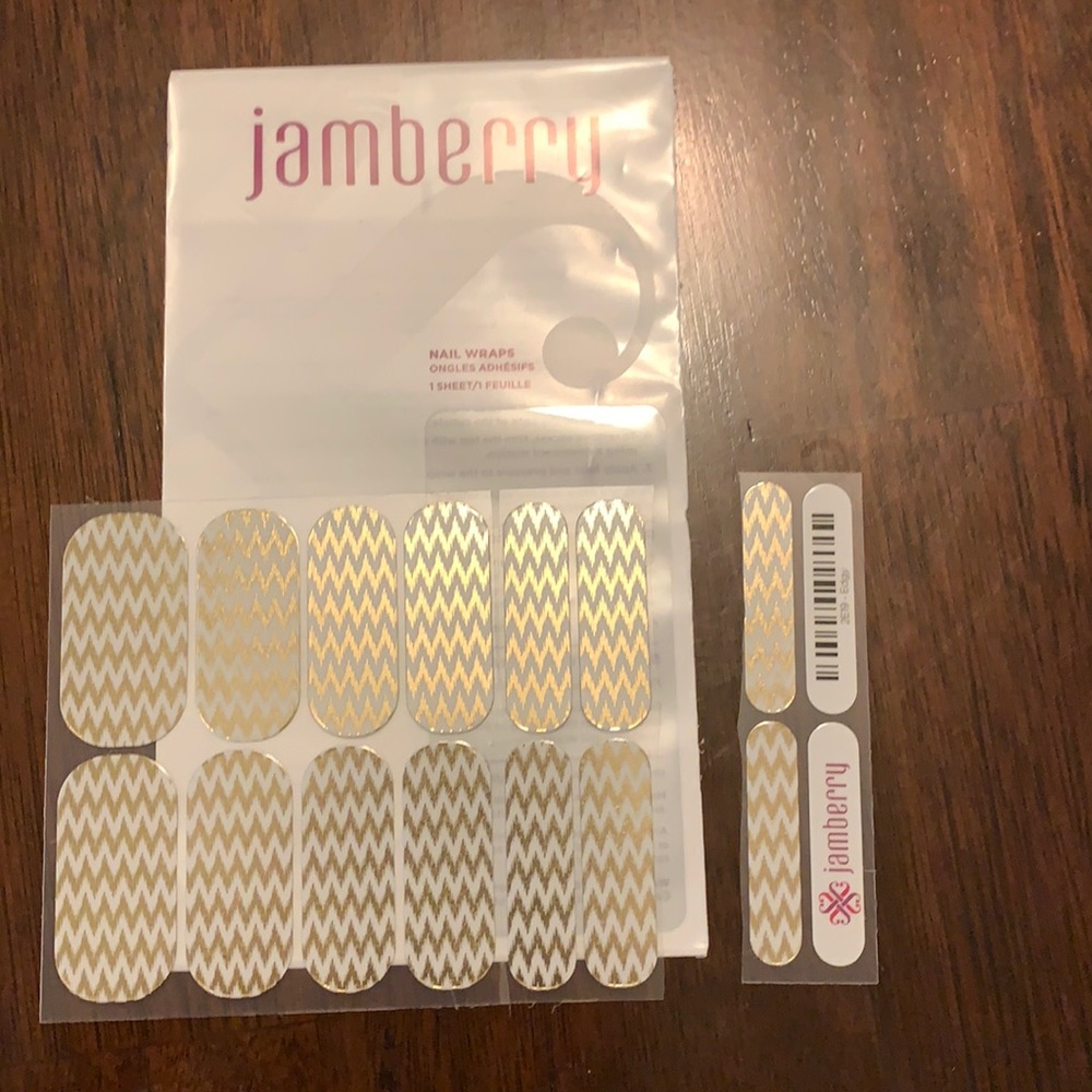 Jamberry “Edgy” nail wraps